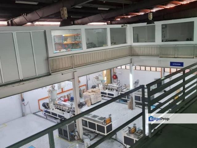 Warehouse for rent in Petaling, Alam Impian