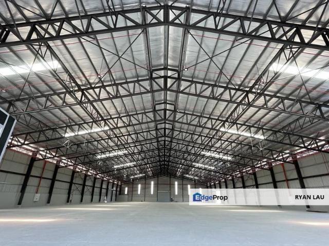 Warehouse for sale in Petaling, Alam Impian