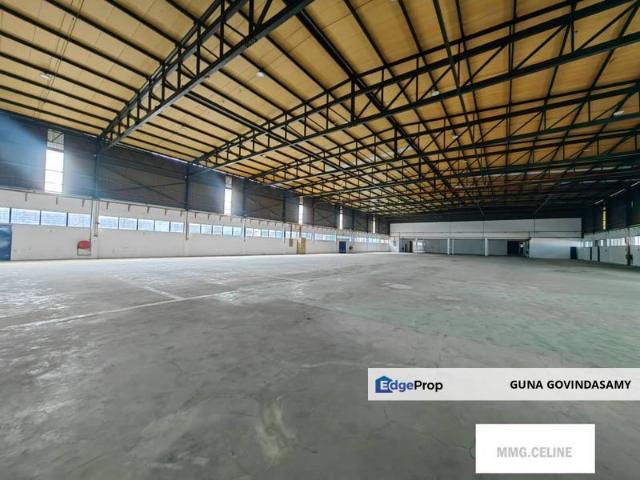 Warehouse for rent in Petaling, Alam Impian