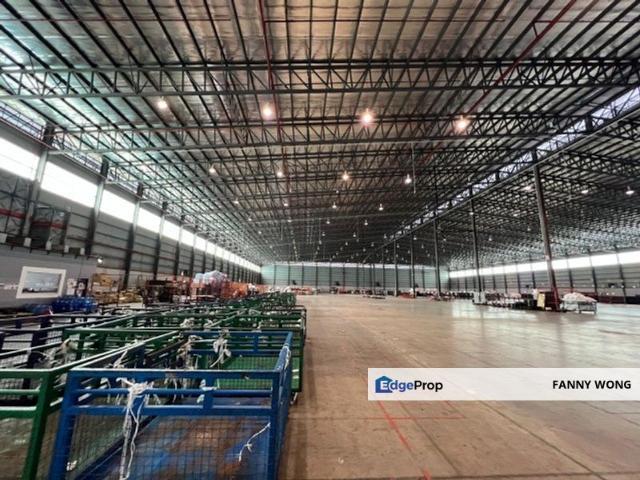 Warehouse for rent in Petaling, Alam Impian