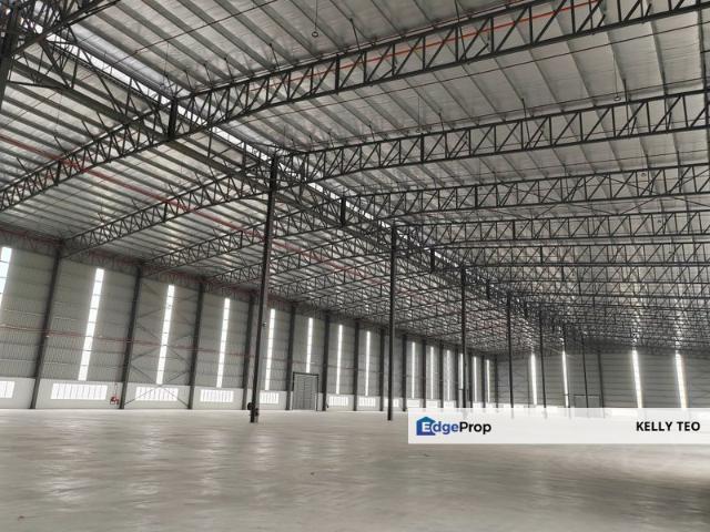 Warehouse for rent in Petaling, Alam Impian