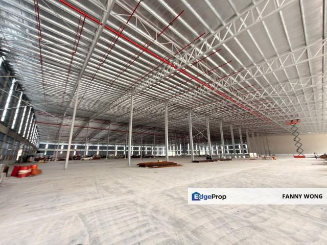 Warehouse for rent in Petaling, Alam Impian