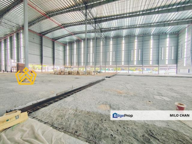Warehouse for rent in Petaling, Alam Impian