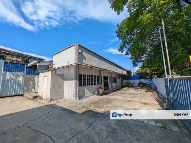 Warehouse for rent in Petaling, Alam Impian