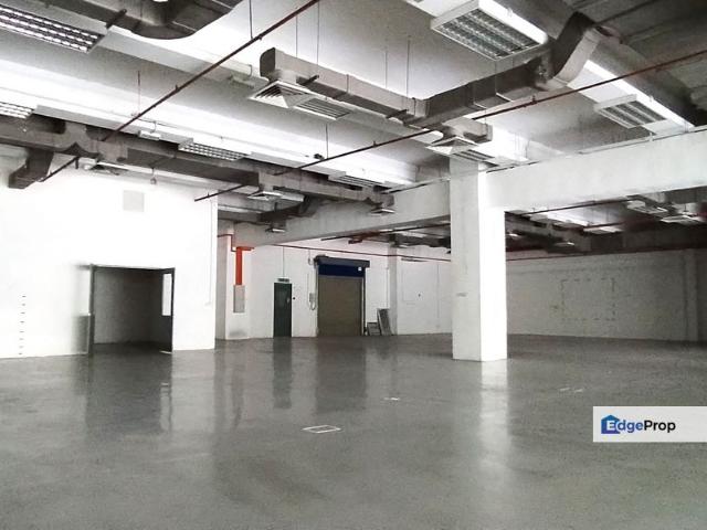 Warehouse for rent in Petaling, Alam Impian