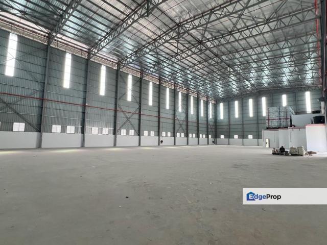 Warehouse for rent in Petaling, Alam Impian