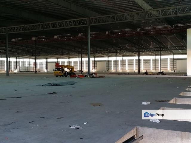 Warehouse for rent in Petaling, Alam Impian