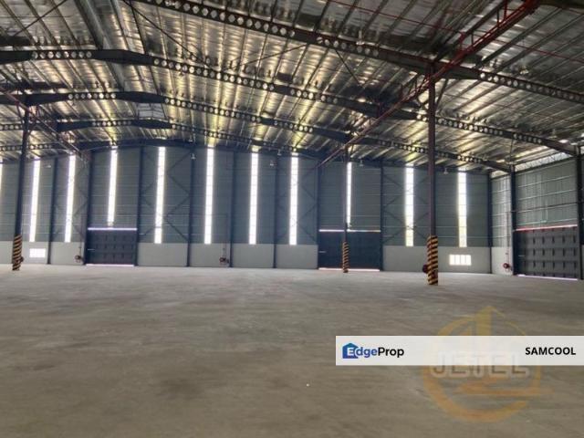 Warehouse for rent in Petaling, Alam Impian