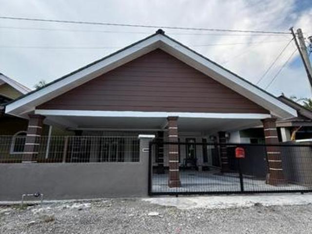 Terraced House for rent in Jenjarom, Selangor