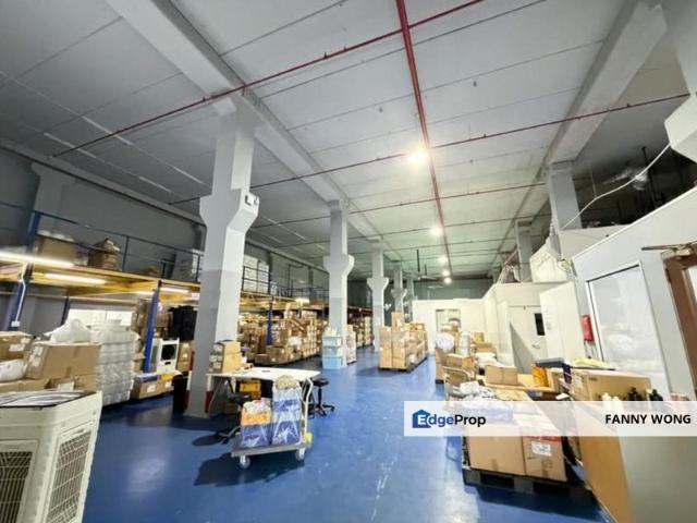 Warehouse for rent in Shah Alam, Petaling