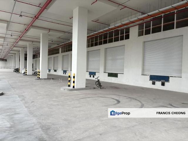 Warehouse for rent in Shah Alam, Petaling