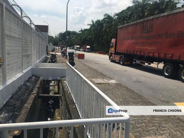 Warehouse for rent in Shah Alam, Petaling