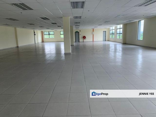 Warehouse for rent in Petaling, Alam Impian
