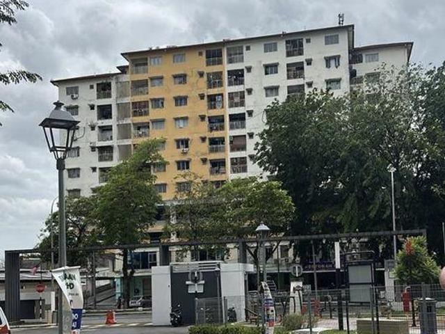 Apartment for sale in Petaling, Alam Impian