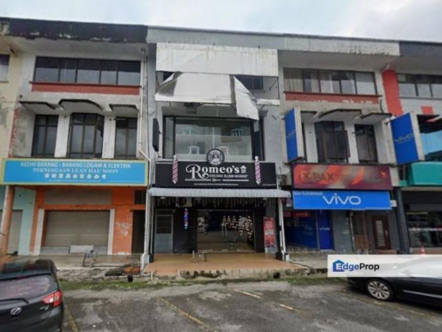 Shop for sale in Petaling, Alam Impian