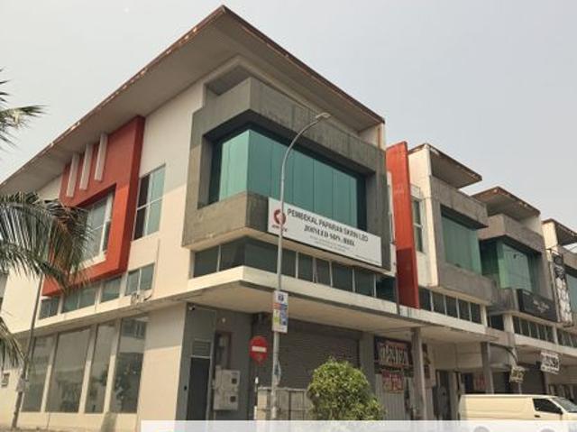 Shop for sale in Alam Impian, Selangor