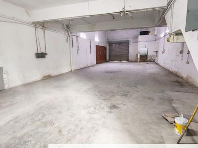 Shop for rent in Alam Impian, Selangor