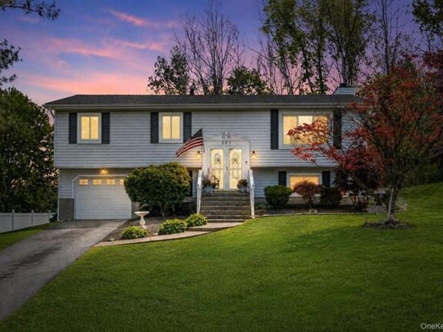 House for sale in Blooming Grove, New York