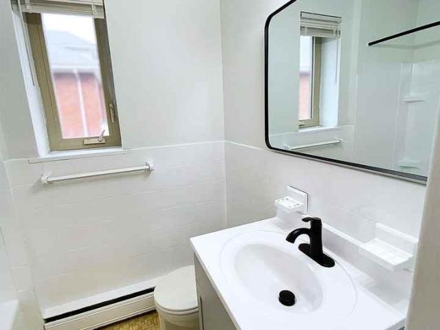 Apartment for rent in Shaker Heights, Ohio
