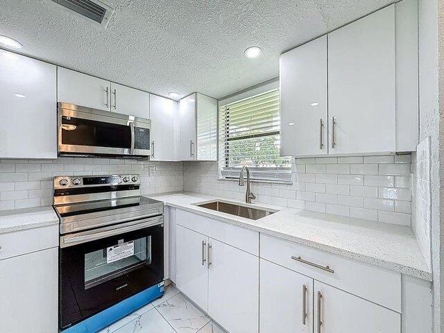 Condo for sale in Tamarac Condo for sale in Tamarac