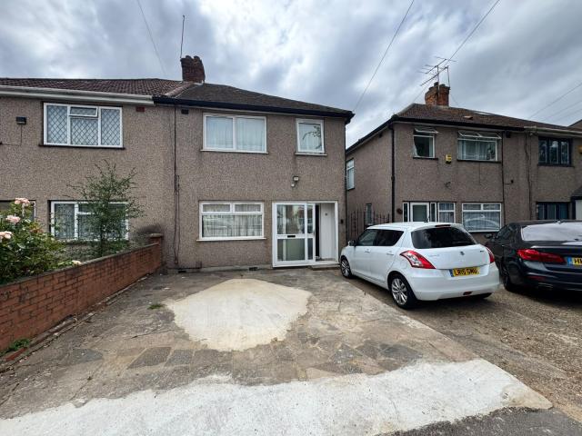 House for rent in Hayes, Greater London