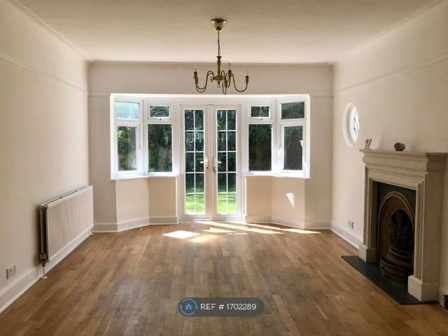 House for rent in Muswell Hill, Greater London
