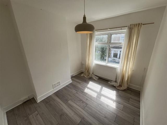 Apartment for rent in Higham Hill, Greater London