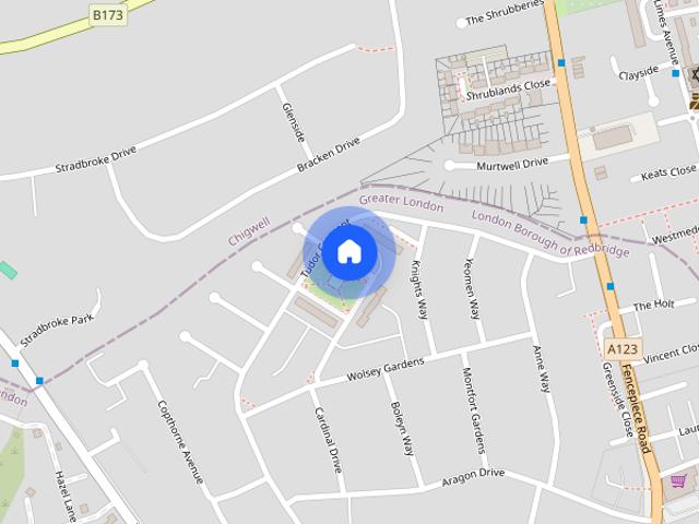 Apartment for rent in Fairlop, Greater London