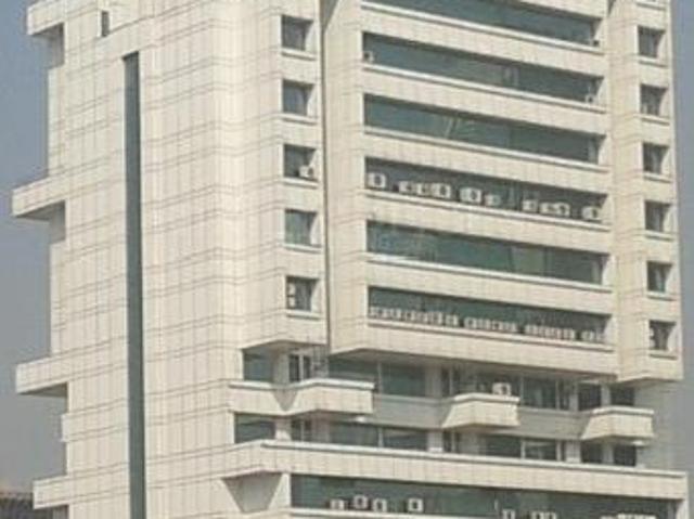 Office for sale in North West Delhi, Deri