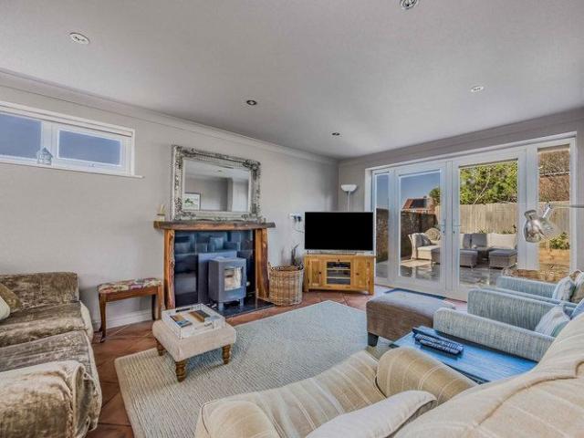 House for rent in Littlecote, West Sussex