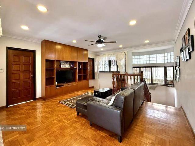 Detached House for sale in Holland