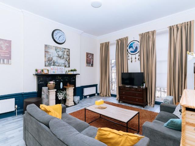 Apartment for rent in Haymarket, Scotland