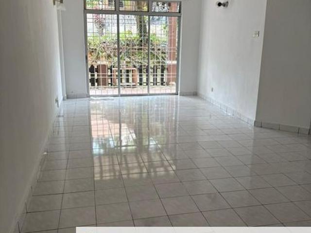 Condominium for sale in Petaling, Damansara Damai