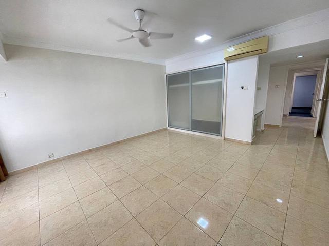 Condominium for sale in Petaling, Damansara Damai