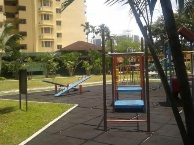 Room for rent in Petaling, Damansara Damai