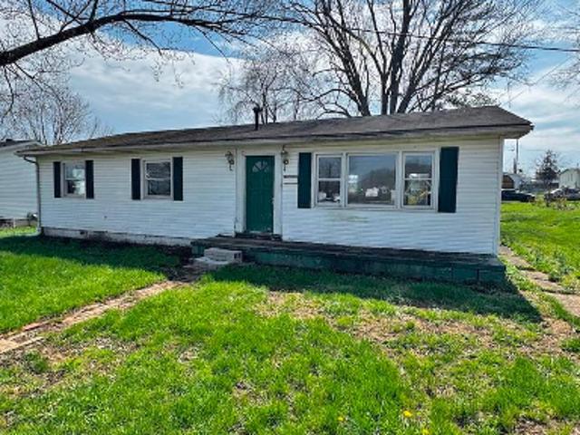 House for sale in Hurricane, West Virginia