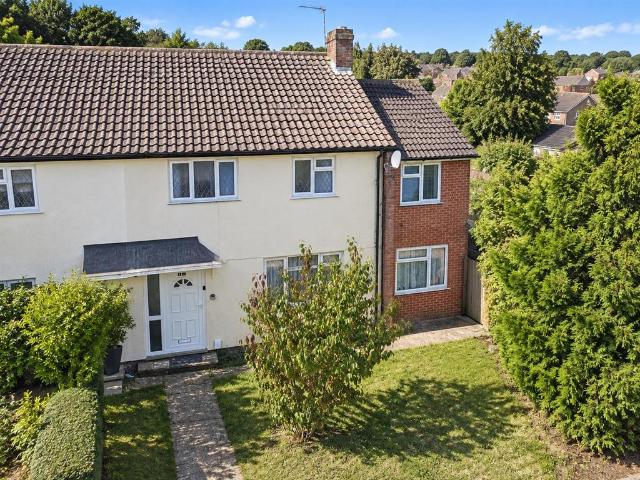 House for rent in London Borough of Hounslow, Greater London