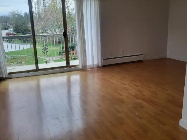 Apartment for rent in Surrey, British Columbia