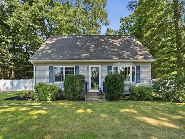 House for sale in Hampden, Massachusetts