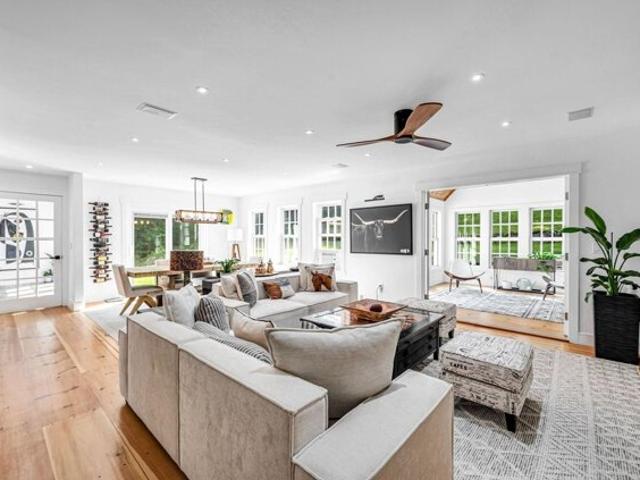 House for sale in Dover, Windham County