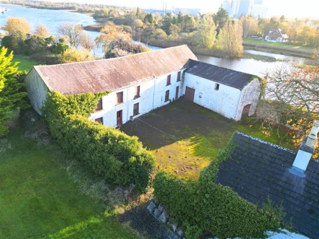 Property for sale in Lecarrow, Connacht