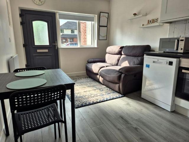 Room to rent in Bluebell, North Tipperary