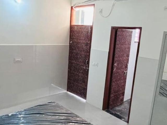 Flat for rent in Deri