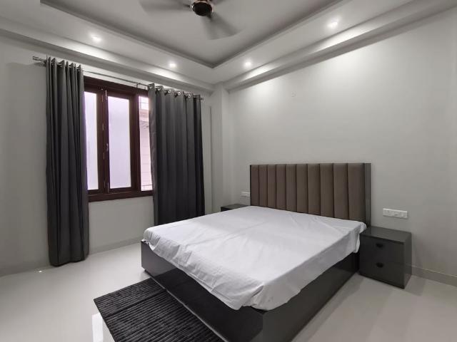 Flat for rent in Deri