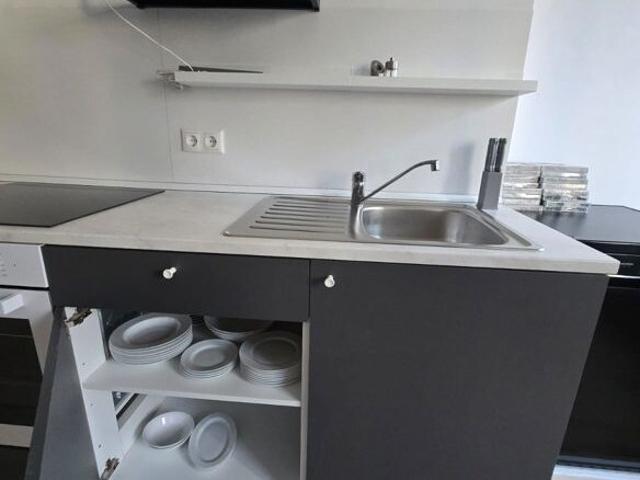 Property for rent in Deri
