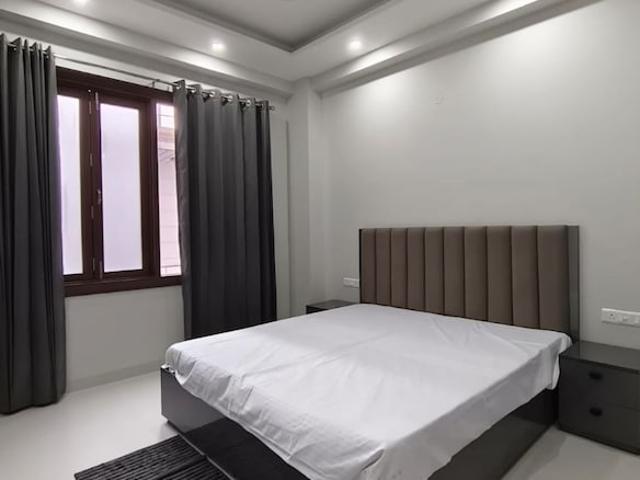 Flat for rent in Deri