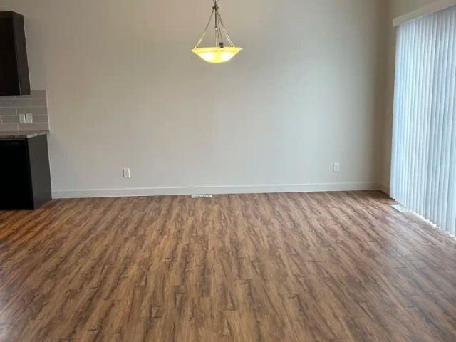 House for rent in Sunset, Town of Crossfield