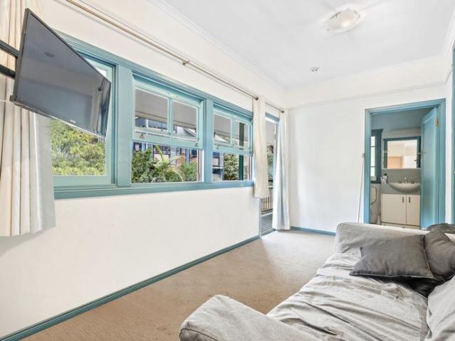Room for rent in Spring Hill, Greater Brisbane