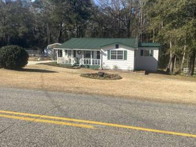 Room for rent in Dale, Alabama