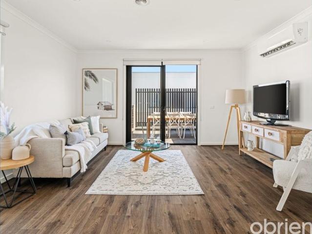 Townhouse for rent in Carrum Downs, Melbourne